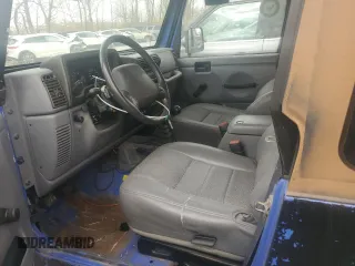 1998 Jeep Wrangler Sport with VIN 1J4FY19S5WP707201, listed as a Copart auction lot 86632884 with 0 mi miles and Salvage Title. Bid and sale history available at carsss.com. Image 7.