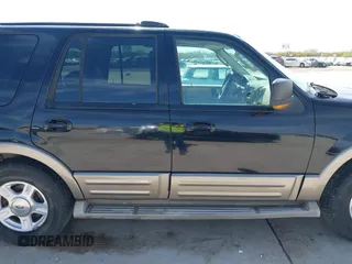 2004 Ford Expedition Eddie Bauer with VIN 1FMPU17L64LB37520, listed as a IAAI auction lot 41772378 with 305,126 mi miles. Bid and sale history available at carsss.com. Image 14.