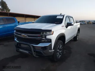 2020 Chevrolet Silverado 1500 LT with VIN 3GCUYDET2LG265068, listed as a IAAI auction lot 41478147 with 77,078 mi miles. Bid and sale history available at carsss.com. Image 17.
