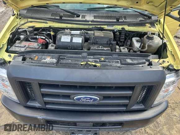 2021 Ford Econoline Cargo with VIN 1FDXE4FN1MDC34409, listed as a Copart auction lot 48386205 with 99,008 mi miles and Clean Title. Bid and sale history available at DreamBid. Image 5.