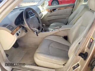 2003 Mercedes-Benz E 320 z VIN WDBUF65JX3A128263, wystawiony jako Copart lot #87302304 z przebiegiem 135 367 mil mil oraz Szkoda całkowita • Salvage title. Historia ofert i sprzedaży dostępna na DreamBid. Obrazek 7.
