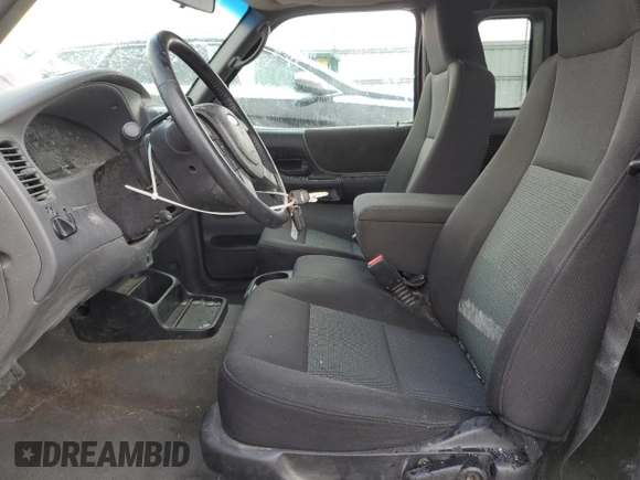2004 Ford Ranger XL Fleet z VIN 1FTZR45E14PA38830, wystawiony jako Copart lot #49308835 z przebiegiem 51 024 mil mil oraz Szkoda całkowita • Salvage title. Historia ofert i sprzedaży dostępna na DreamBid. Obrazek 7.