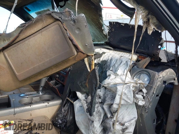 2008 Ford F-150 XLT с VIN 1FTPW14V08FA05295, выставлен на аукционе IAAI как лот 42696197 с пробегом Не указан миль и . История ставок и продаж доступна на DreamBid. Изображение 14.