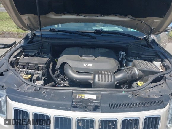 2014 Jeep Grand Cherokee Limited with VIN 1C4RJFBG9EC280315, listed as a IAAI auction lot 42400346 with 103,564 mi miles and . Bid and sale history available at DreamBid. Image 10.