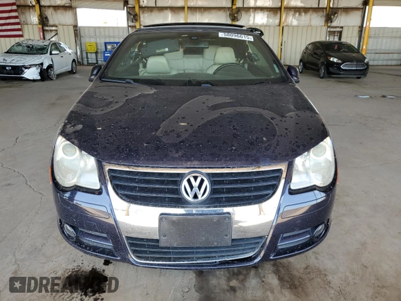 2007 Volkswagen Eos 2.0T с VIN WVWDA71F27V049675, выставлен на аукционе Copart как лот 58096615 с пробегом 106 678 миль миль и Списание • Salvage title. История ставок и продаж доступна на DreamBid. Изображение 5.