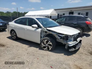 2022 Subaru Legacy Premium with VIN 4S3BWAD65N3006992, listed as a Copart auction lot 61456455 with 15,271 mi miles and Salvage title. Bid and sale history available at DreamBid. Image 4.