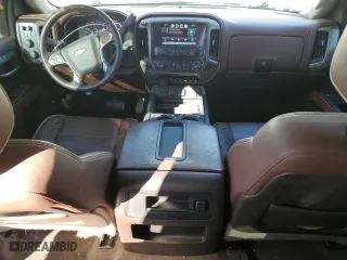 2015 Chevrolet Silverado 1500 High Country with VIN 3GCUKTEC1FG291368, listed as a Copart auction lot 46136555 with 111,729 mi miles and Salvage Title. Bid and sale history available at carsss.com. Image 8.