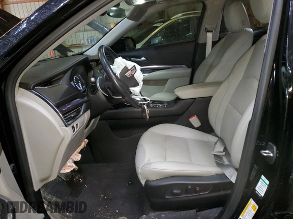 2022 Cadillac XT4 FWD Luxury z VIN 1GYAZAR48NF163967, wystawiony jako Copart lot #43148925 z przebiegiem 58 788 mil mil oraz Czysty tytuł • Clean title. Historia ofert i sprzedaży dostępna na DreamBid. Obrazek 7.