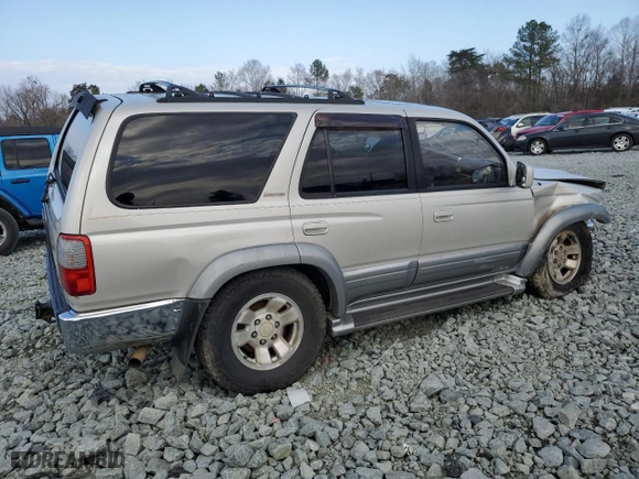 1998 Toyota 4Runner with VIN JT3GN87R4W0065384, listed as a Copart auction lot 43532935 with 279,082 mi miles and Salvage Title. Bid and sale history available at carsss.com. Image 3.