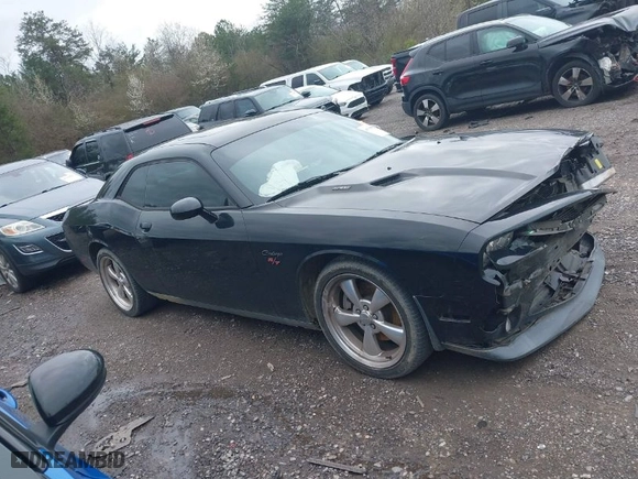 2013 Dodge Challenger R/T with VIN 2C3CDYBT7DH501545, listed as a IAAI auction lot 41705838 with 85,559 mi miles. Bid and sale history available at carsss.com. Image 13.