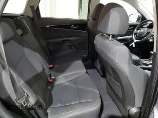 2020 Kia Sorento LX V6 with VIN 5XYPGDA51LG664690, listed as a Copart auction lot 45675565 with 48,553 mi miles and Salvage Title. Bid and sale history available at carsss.com. Image 11.