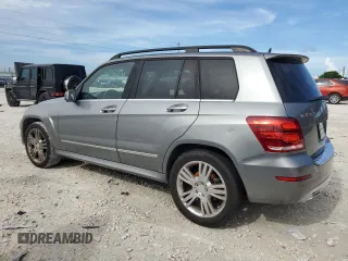 2015 Mercedes-Benz GLK with VIN WDCGG5HB0FG432823, listed as a Copart auction lot 62847674 with 72,939 mi miles and Salvage Title. Bid and sale history available at carsss.com. Image 2.