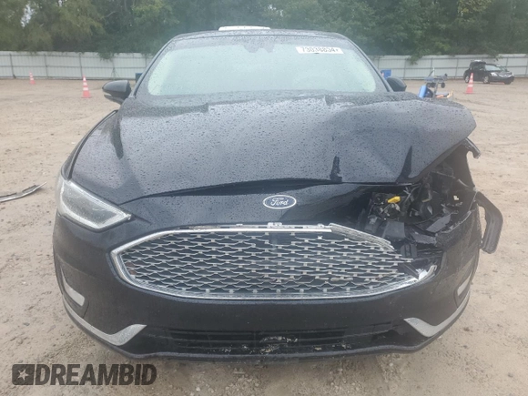 2019 Ford Fusion Titanium with VIN 3FA6P0K9XKR217324, listed as a Copart auction lot 56104185 with 135,728 mi miles and Salvage title. Bid and sale history available at DreamBid. Image 5.