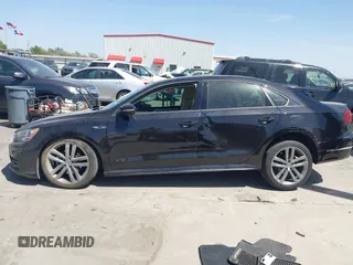 2018 Volkswagen Passat 2.0T S with VIN 1VWAA7A31JC015784, listed as a IAAI auction lot 41829586 with 72,437 mi miles. Bid and sale history available at carsss.com. Image 15.