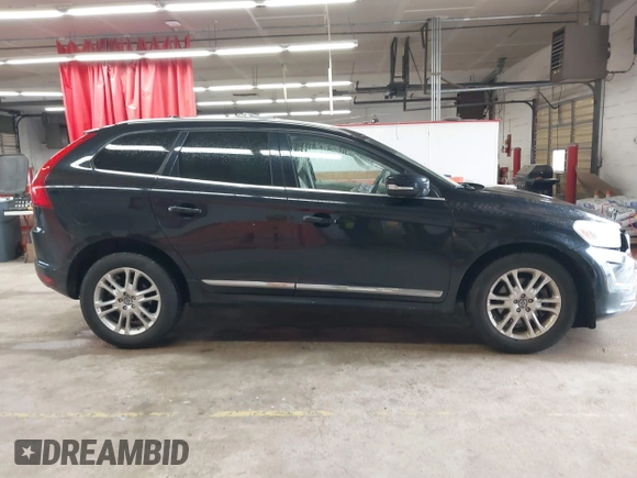 2015 Volvo XC60 T5 z VIN YV4612RK5F2632557, wystawiony jako IAAI lot #42257821 z przebiegiem 151 372 mil mil oraz . Historia ofert i sprzedaży dostępna na DreamBid. Obrazek 13.