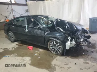 2025 Nissan Altima SV with VIN 1N4BL4DW5SN331724, listed as a Copart auction lot 45420375 with 13,707 mi miles and Salvage Title. Bid and sale history available at DreamBid. Image 4.