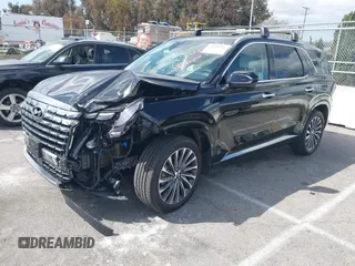 2024 Hyundai Palisade Calligraphy z VIN KM8R74GEXRU678526, wystawiony jako IAAI lot #41958741 z przebiegiem 2 666 mil mil oraz . Historia ofert i sprzedaży dostępna na DreamBid. Obrazek 17.