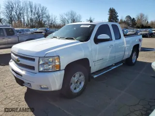 2009 Chevrolet Silverado 1500 LTZ with VIN 1GCEK39099Z271166, listed as a Copart auction lot 44495995 with 168,842 mi miles and Salvage Title. Bid and sale history available at carsss.com. Image 1.