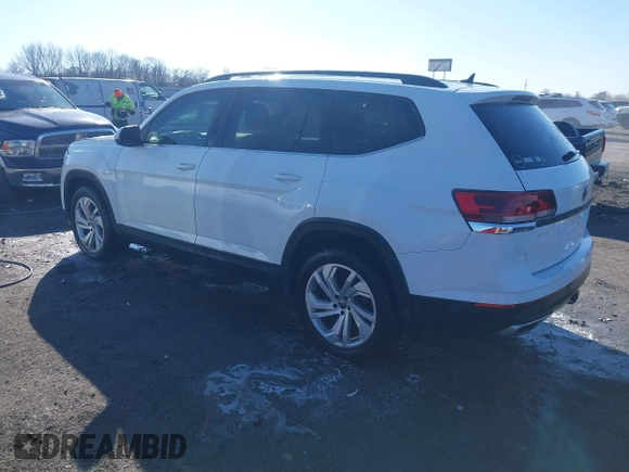 2021 Volkswagen Atlas SE z VIN 1V2WR2CA4MC514968, wystawiony jako IAAI lot #41414547 z przebiegiem 133 946 mil mil oraz . Historia ofert i sprzedaży dostępna na DreamBid. Obrazek 3.