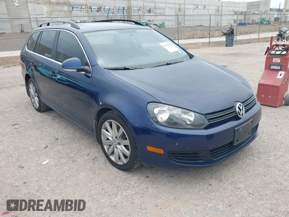 2013 Volkswagen Jetta TDI w/Sunroof & Nav with VIN 3VWPL7AJ3DM662029, listed as a IAAI auction lot 42469979 with 117,481 mi miles and . Bid and sale history available at DreamBid. Image 1.