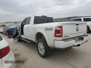 2020 Ram 2500 Laramie z VIN 3C6UR5FL1LG235410, wystawiony jako Copart lot #47436045 z przebiegiem 58 671 mil mil oraz Szkoda całkowita • Salvage title. Historia ofert i sprzedaży dostępna na DreamBid. Obrazek 2.