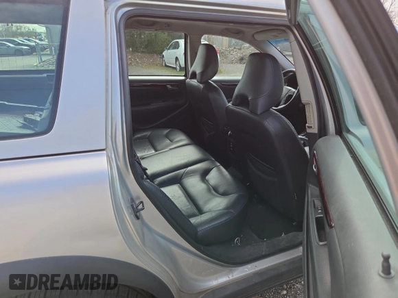 2005 Volvo XC70 with VIN YV1SZ592451184497, listed as a Copart auction lot 54593005 with Not Provided miles and Clean Title. Bid and sale history available at DreamBid. Image 6.
