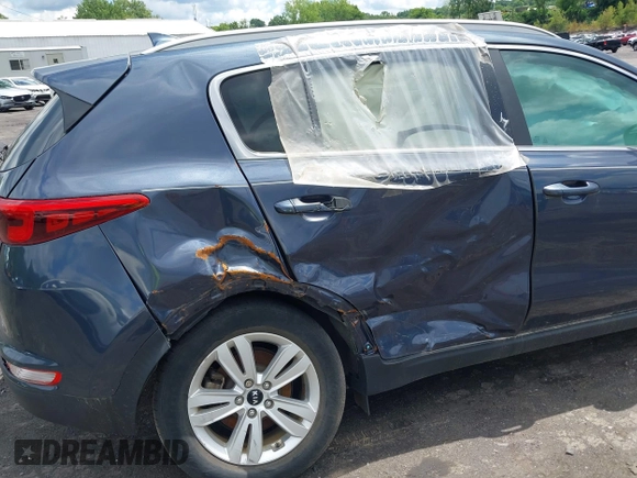 2017 Kia Sportage LX z VIN KNDPMCAC1H7272881, wystawiony jako IAAI lot #38926444 z przebiegiem 12 743 mil mil oraz . Historia ofert i sprzedaży dostępna na DreamBid. Obrazek 6.