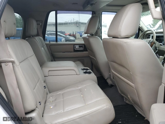 2009 Lincoln Navigator with VIN 5LMFU28599EJ00259, listed as a Copart auction lot 85722284 with 206,402 mi miles and Salvage Title. Bid and sale history available at carsss.com. Image 11.