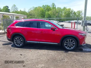 2020 Mazda CX-9 Signature with VIN JM3TCBEY4L0413789, listed as a IAAI auction lot 42097188 with 102,541 mi miles and . Bid and sale history available at carsss.com. Image 13.