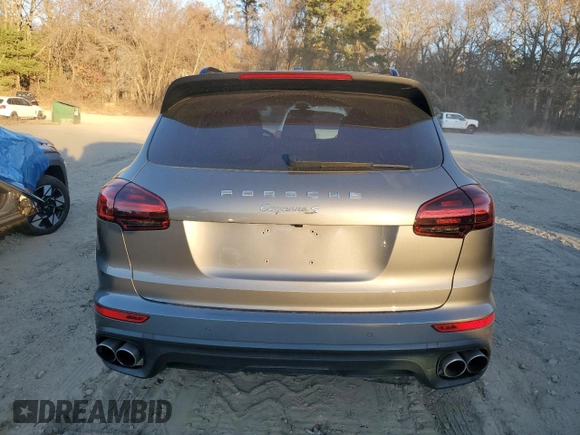 2017 Porsche Cayenne S с VIN WP1AB2A25HLA50282, выставлен на аукционе Copart как лот 80912384 с пробегом 44 744 миль миль и Списание • Salvage title. История ставок и продаж доступна на DreamBid. Изображение 6.