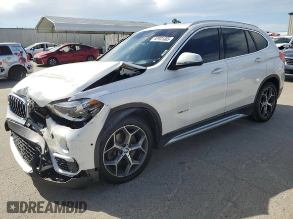 2016 BMW X1 xDrive28i z VIN WBXHT3C31GP880552, wystawiony jako Copart lot #52931305 z przebiegiem 127 225 mil mil oraz Szkoda całkowita • Salvage title. Historia ofert i sprzedaży dostępna na DreamBid. Obrazek 1.