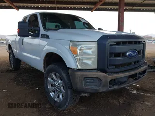 2013 Ford F-250 XL with VIN 1FT7X2B60DEB79253, listed as a IAAI auction lot 41694929 with 226,414 mi miles and . Bid and sale history available at DreamBid. Image 1.