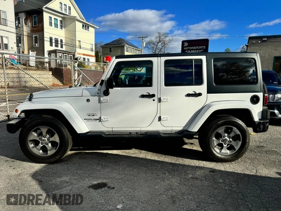 2018 Jeep Wrangler JK Unlimited Sahara with VIN 1C4HJWEG8JL893396, listed as a Copart auction lot 86017724 with 110,460 mi miles and Clean Title. Bid and sale history available at carsss.com. Image 6.