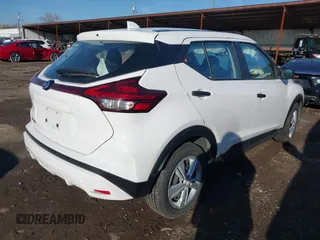2021 Nissan Kicks S with VIN 3N1CP5BV2ML483629, listed as a IAAI auction lot 41995135 with 77,650 mi miles. Bid and sale history available at carsss.com. Image 4.