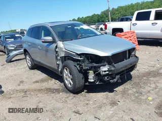 2012 Volvo XC60 3.2L с VIN YV4952DL6C2342972, выставлен на аукционе IAAI как лот 42319291 с пробегом 140 471 миль миль и . История ставок и продаж доступна на DreamBid. Изображение 1.