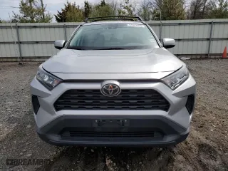 2020 Toyota RAV4 LE with VIN 2T3G1RFV3LW114075, listed as a Copart auction lot 51841955 with 30,994 mi miles and Salvage Title. Bid and sale history available at carsss.com. Image 5.