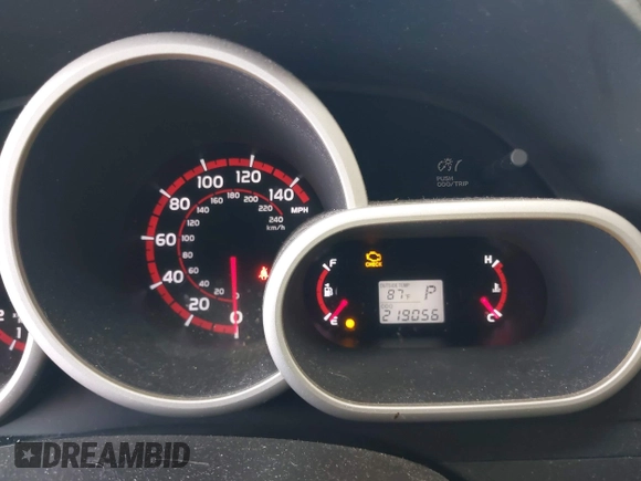 2009 Pontiac Vibe 1SB z VIN 5Y2SP67079Z429304, wystawiony jako IAAI lot #42415694 z przebiegiem 219 056 mil mil oraz . Historia ofert i sprzedaży dostępna na DreamBid. Obrazek 7.