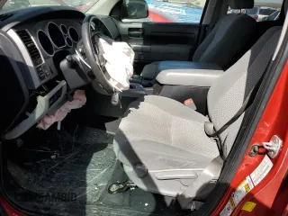 2013 Toyota Tundra z VIN 5TFUY5F11DX291967, wystawiony jako Copart lot #59747894 z przebiegiem 196 857 mil mil oraz Szkoda całkowita • Salvage title. Historia ofert i sprzedaży dostępna na DreamBid. Obrazek 7.
