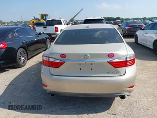 2014 Lexus ES 330 with VIN JTHBK1GG4E2138873, listed as a IAAI auction lot 42398865 with 100,113 mi miles and . Bid and sale history available at DreamBid. Image 16.