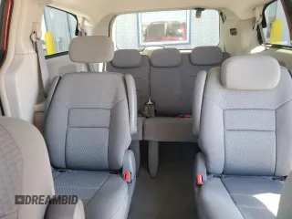 2010 Chrysler Town & Country Touring with VIN 2A4RR5D11AR319518, listed as a Copart auction lot 53360305 with 190,402 mi miles and Non Repairable. Bid and sale history available at carsss.com. Image 10.