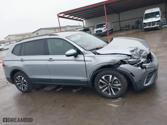 2024 Volkswagen Tiguan S with VIN 3VVRB7AX9RM111468, listed as a IAAI auction lot 41435287 with 8,956 mi miles. Bid and sale history available at carsss.com. Image 14.