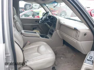 2004 GMC Yukon SLT z VIN 1GKEC13Z24J260630, wystawiony jako IAAI lot #41972913 z przebiegiem 329 286 mil mil oraz . Historia ofert i sprzedaży dostępna na DreamBid. Obrazek 5.