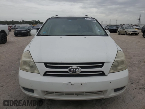 2007 Kia Sedona LX with VIN KNDMB233776147825, listed as a Copart auction lot 83355334 with 243,541 mi miles and Clean Title. Bid and sale history available at carsss.com. Image 5.