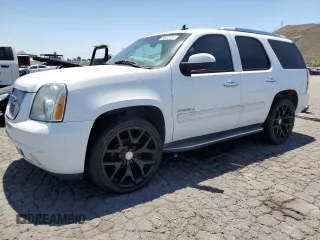 2010 GMC Yukon Denali z VIN 1GKUCEEF3AR130620, wystawiony jako Copart lot #56422315 z przebiegiem 197 123 mil mil oraz Czysty tytuł • Clean title. Historia ofert i sprzedaży dostępna na DreamBid. Obrazek 1.