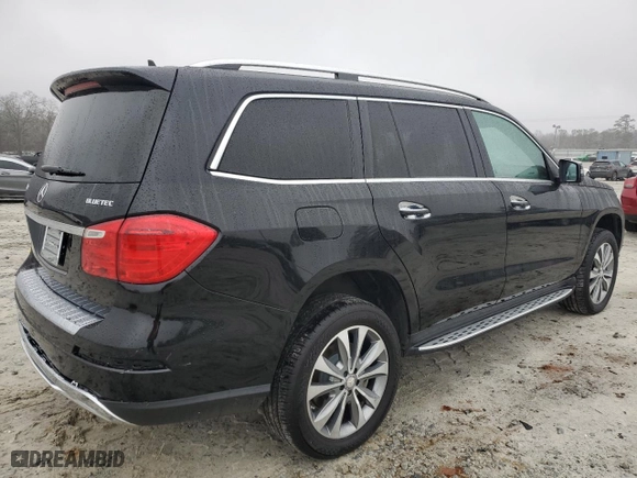 2014 Mercedes-Benz GL-Class GL 350 BlueTEC with VIN 4JGDF2EE5EA398853, listed as a Copart auction lot 44706245 with 195,489 mi miles and Clean Title. Bid and sale history available at carsss.com. Image 3.