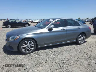 2018 Mercedes-Benz C 300 z VIN 55SWF4JB4JU248897, wystawiony jako Copart lot #57698055 z przebiegiem Nie podano mil oraz Czysty tytuł • Clean title. Historia ofert i sprzedaży dostępna na DreamBid. Obrazek 1.
