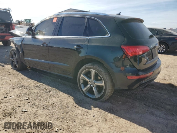 2014 Audi Q5 Premium Plus with VIN WA1DGAFP7EA010883, listed as a Copart auction lot 85812884 with Not provided miles and Salvage title. Bid and sale history available at DreamBid. Image 2.