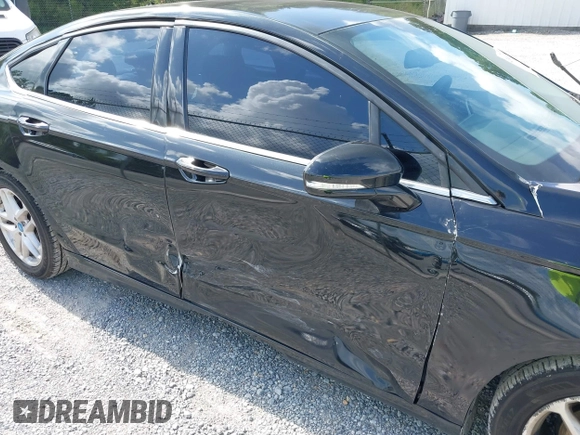 2013 Ford Fusion SE with VIN 3FA6P0H70DR278450, listed as a IAAI auction lot 42546066 with 187,613 mi miles and . Bid and sale history available at DreamBid. Image 6.