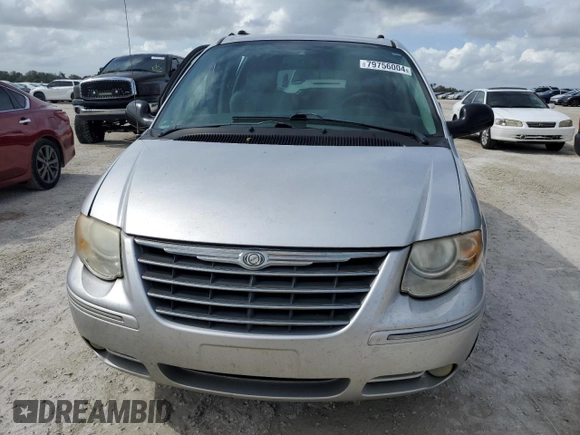 2006 Chrysler Town & Country LWB Limited with VIN 2A8GP64L66R739902, listed as a Copart auction lot 79756004 with 99,082 mi miles and Salvage Title. Bid and sale history available at carsss.com. Image 5.