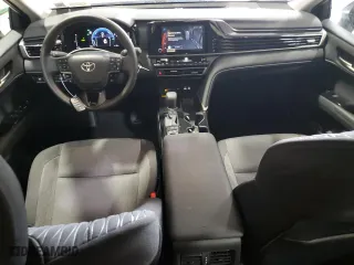 2025 Toyota Camry LE with VIN 4T1DAACK4SU126886, listed as a Copart auction lot 53800815 with 1,580 mi miles and Clean Title. Bid and sale history available at carsss.com. Image 8.